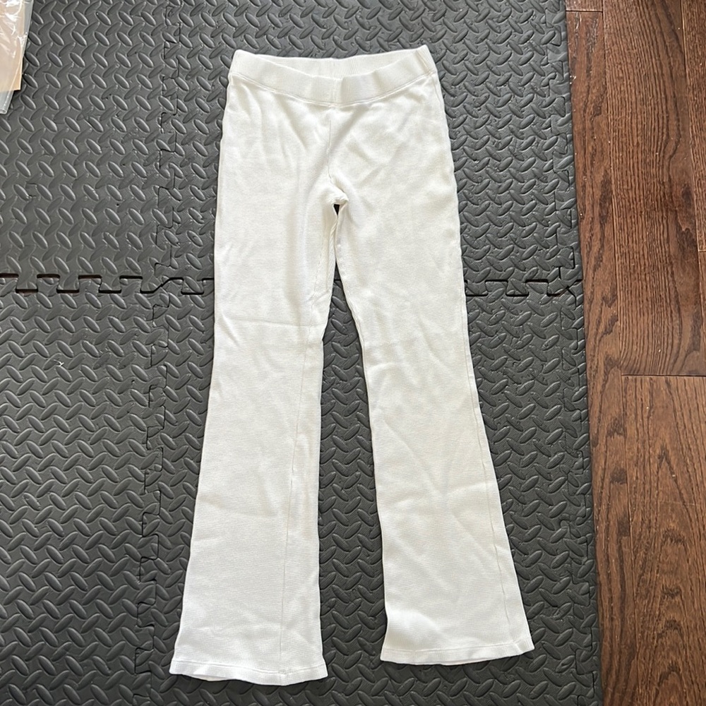 Aritzia Wilfred Waffle Flare pants